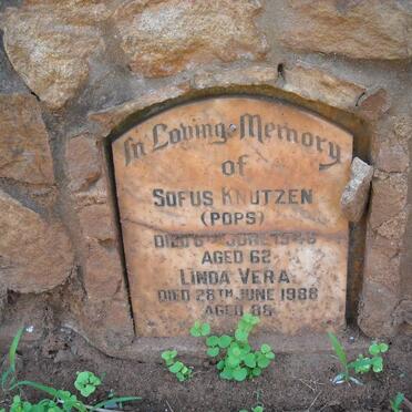 KNUTZEN Sofus -1946 &amp; Linda Vera -1988