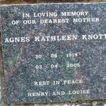 KNOTT Agnes Kathleen 1919-2005