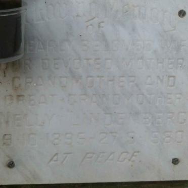 LINDENBERG Nelly 1895-1980