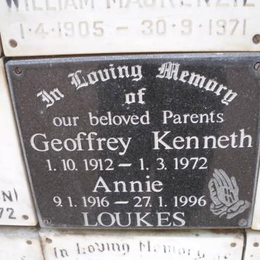 LOUKES Geoffrey Kenneth 1912-1972 &amp; Annie 1916-1996