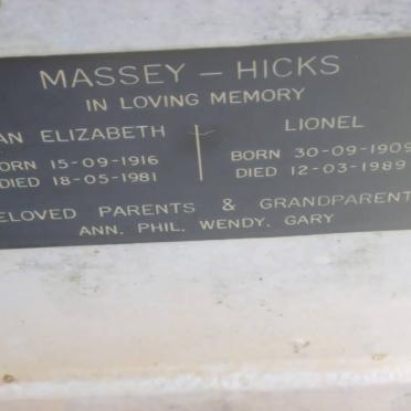 MASSEY Lionel 1909-1989 :: HICKS Joan Elizabeth 1916-1981