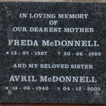 McDONNELL Freda 1907-1989 :: McDONNELL Avril 1940-2005