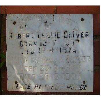 OLIVER Robert Leslie 1897-1974 &amp; Lilian Isabella 1877-1980