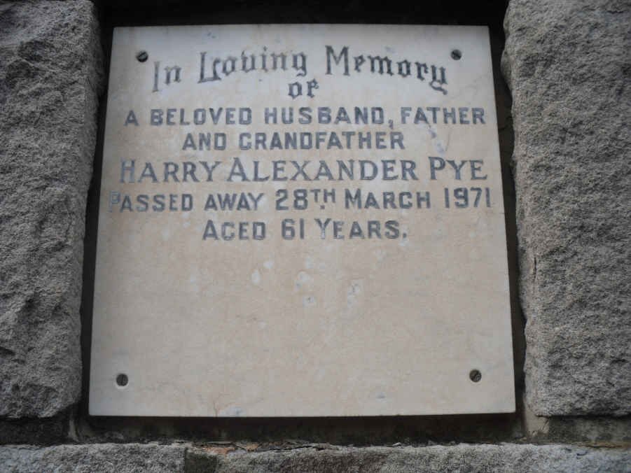 PYE Harry Alexander -1971