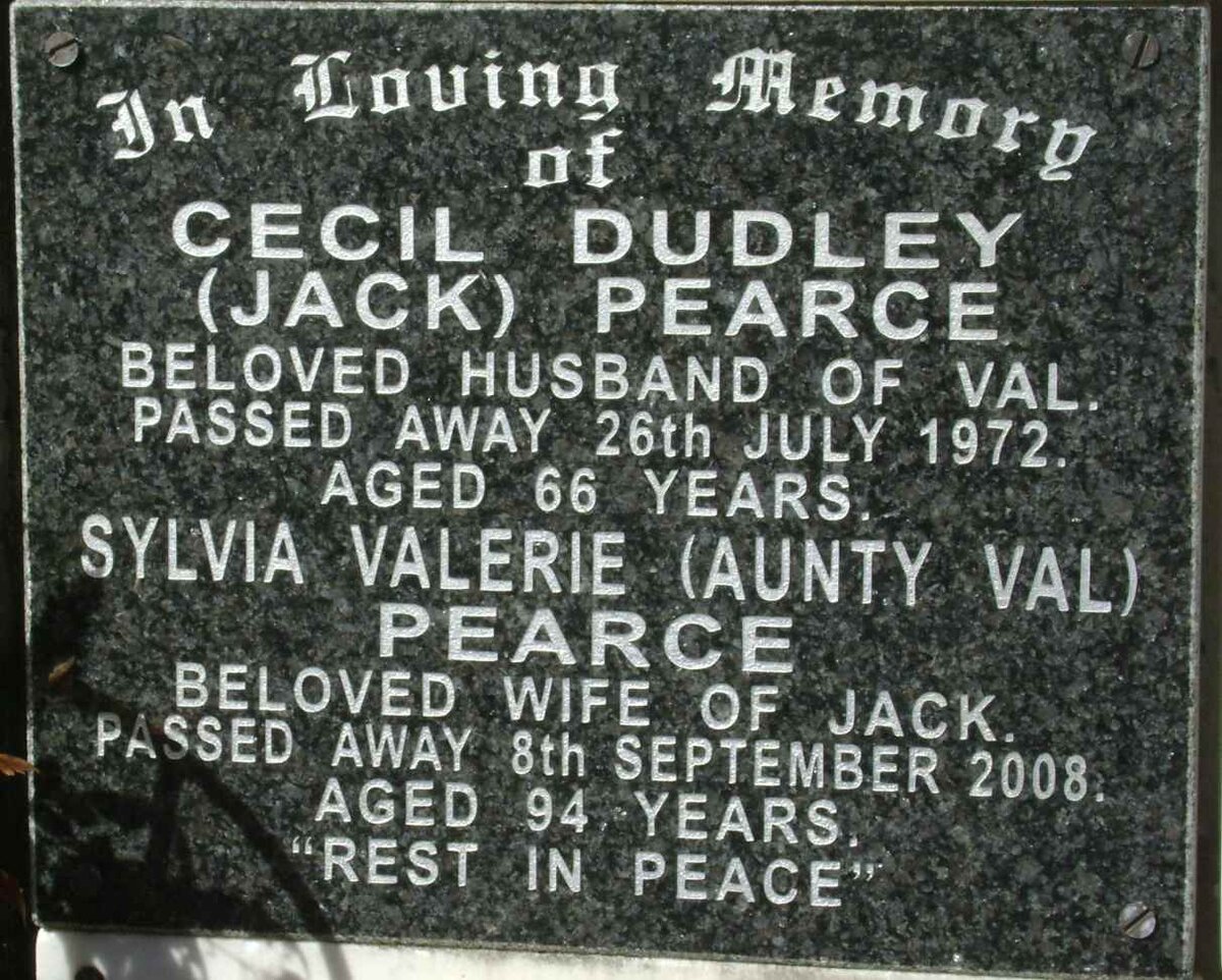 PEARCE Cecil Dudley -1972 &amp; Sylvia Valerie -2008
