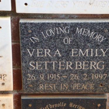 SETTERBERG Vera Emily 1915-1997