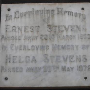 STEVENS Ernest -1963 &amp; Helga -1975