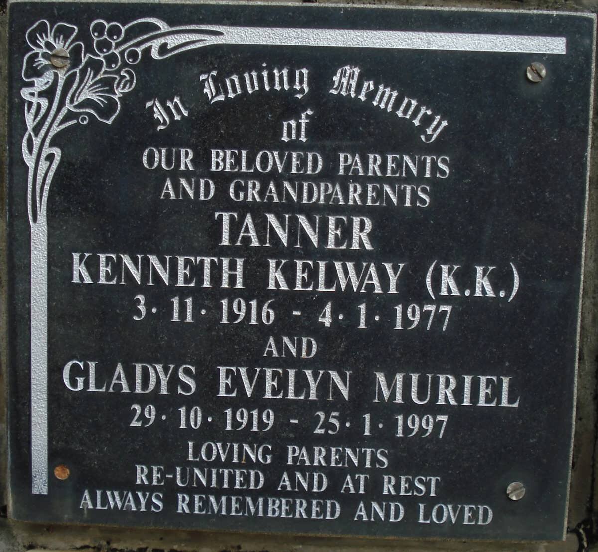 TANNER Kenneth Kelway 1916-1977 &amp; Gladys Evelyn Muriel 1919-1997