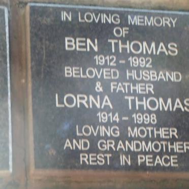 THOMAS Ben 1912-1992 &amp; Lorna 1914-1998