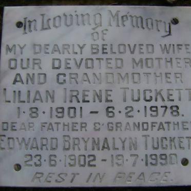 TUCKETT Edward Brynalyn 1902-1990 &amp; Lilian Irene 1901-1978