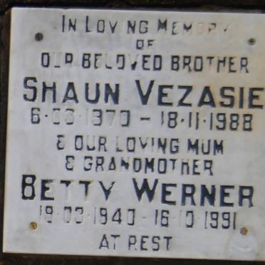 VEZASIE Shaun 1970-1988 :: WERNER Betty 1940-1991