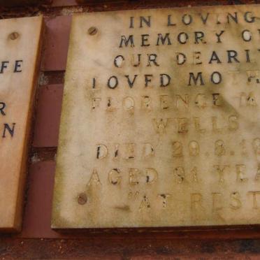 WELLS Florence May -1975