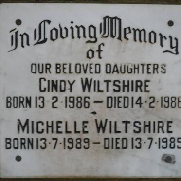 WILTSHIRE Cindy 1986-1986 :: WILTSHIRE Michelle 1989-1989
