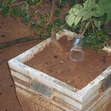 WHITTAKER John Albert 1901-1977 &amp; Dora Elaine 1919-1987