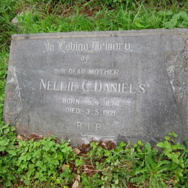 DANIELS Nellie C. 1874-1921