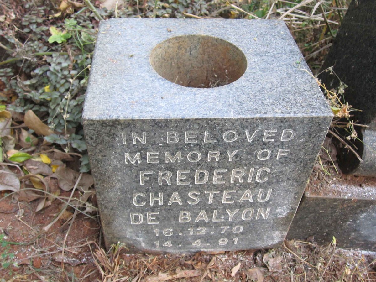 BALYON Frederic Chasteau, de 1970-1991