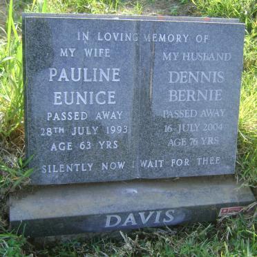 DAVIS Dennis Bernie -2004 &amp; Pauline Eunice -1993