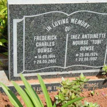 DOWSE Frederick Charles 1914-2001 &amp; Inez Antoinette Nourse 1924-1992