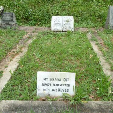 EDMONDS Harold -1960 &amp; Dorothy Lilian 1924-1989