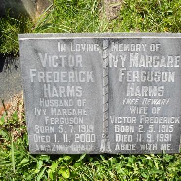 HARMS Victor Frederick 1919-2000 &amp; Ivy Margaret Ferguson DEWAR 1915-1991