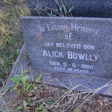 HARBOUR John Patrick -1947 :: BOWLLY Alick -1980