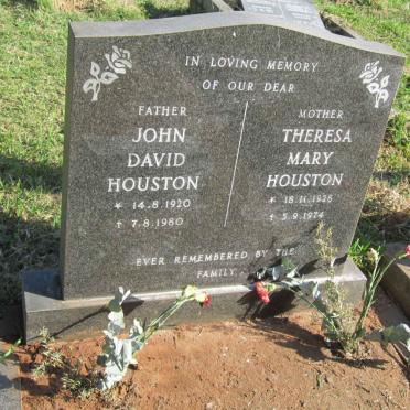 HOUSTON John David 1920-1980 &amp; Theresa Mary 1928-1974