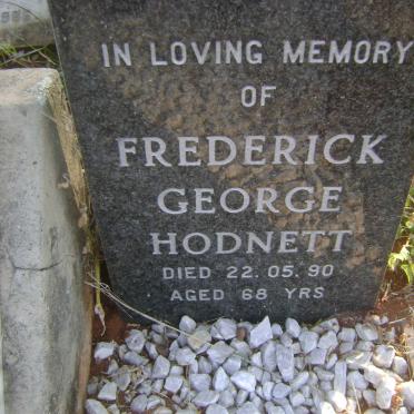 HODNETT Frederick George -1990 &amp; Eileen Kathleen -1976 :: DE SILVA Maria -1953 :: DE SILVA Francis E. -1954