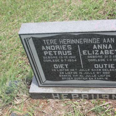 HEPBURN Andries Petrus 1912-1994 &amp; Anna Elizabeth 1917-1995