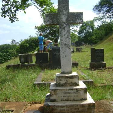 HUGO Noel Dennis -1948 &amp; Dorothy Blanche -1973