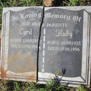 JAMES Seenivesta Cyril 1927-1994 &amp; Ruby 1935-1996