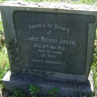 JONES Lester Vernon -1945