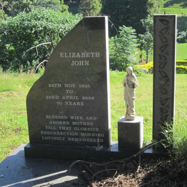 JOHN Elizabeth 1935-2006