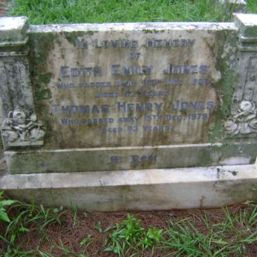 JONES Thomas Henry -1979 &amp; Edith Emily -1939