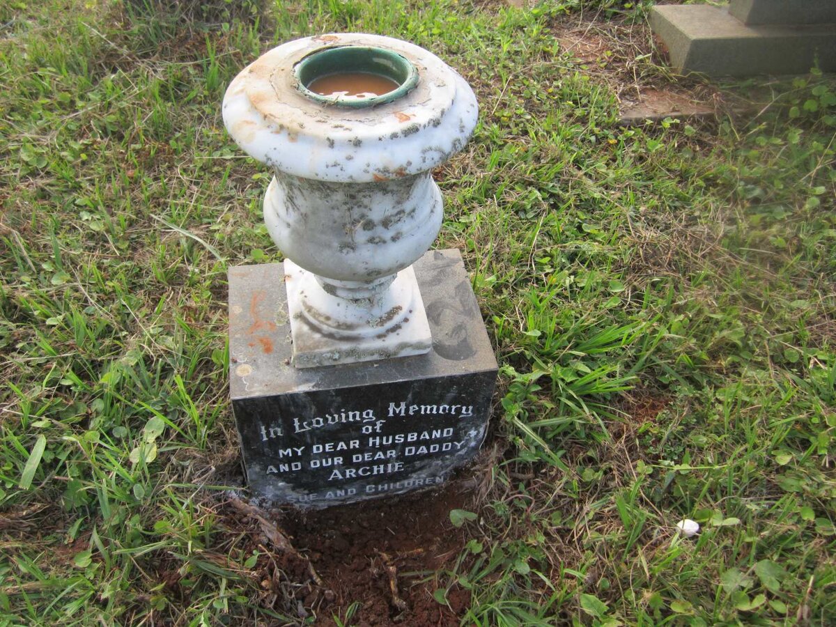 KRETZSCHMAR Archibald Martin David 1925-1962