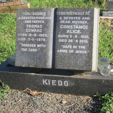 KIEDO Thomas Edward 1920-1976 &amp; Constance Alice 1920-2010