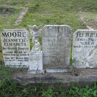 MOORE Jeanette Elizabeth 1958-1990 :: FLETCHER Diana Nicolette 1952-1954 :: FLETCHER Thomas William Nicholas 1914-1999