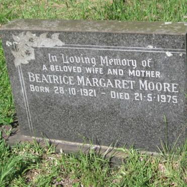 MOORE Beatrice Margaret 1921-1975