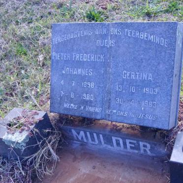 MULDER Pieter Frederick Johannes 1898-1980 &amp; Gertina 1903-1983