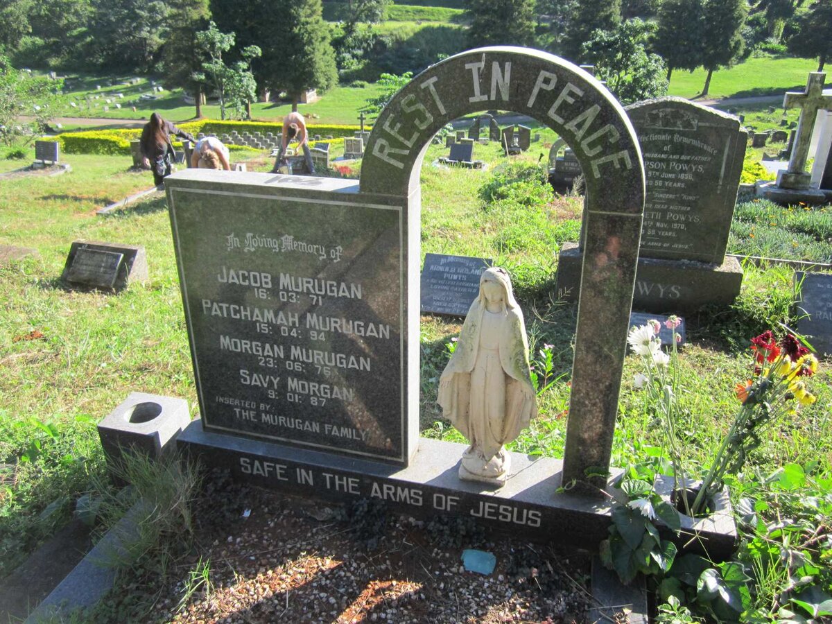 MURUGAN Jacob -1971 :: MURUGAN Patchamah 1994 :: MURUGAN Morgan -1976 :: MORGAN Savy -1987