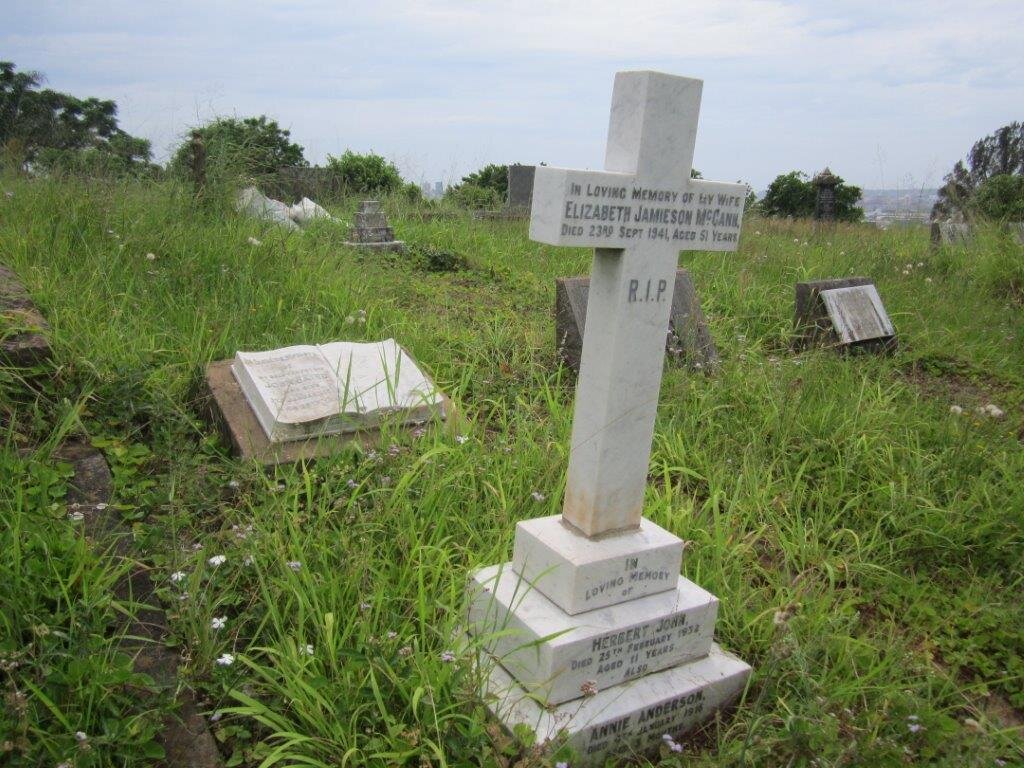 McCANN Elizabeth Jamieson -1941 :: McCANN Herbert John -1932 :: McCANN Annie Anderson -1916