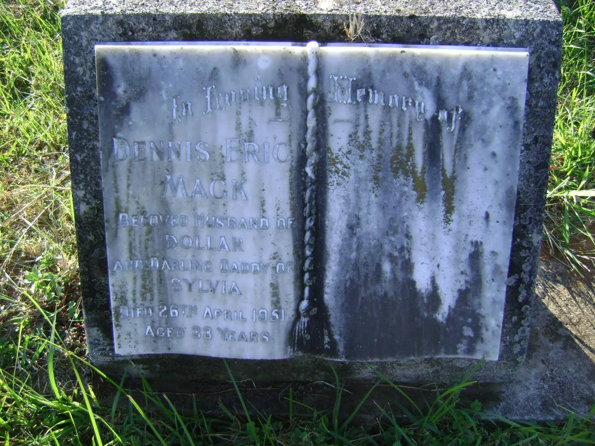 MACK Dennis Eric -1951