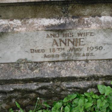 MACDONALD Longford -1943 &amp; Annie -1950 :: MACDONALD Jessie -1927