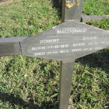 MACDONALD Robert 1912-1974 &amp; Sylvia 1922-1987