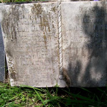 OLIVIER Valcour 1887-1954 &amp; Daisy Marie -1960 &amp; Anthony Leon 1936-1938