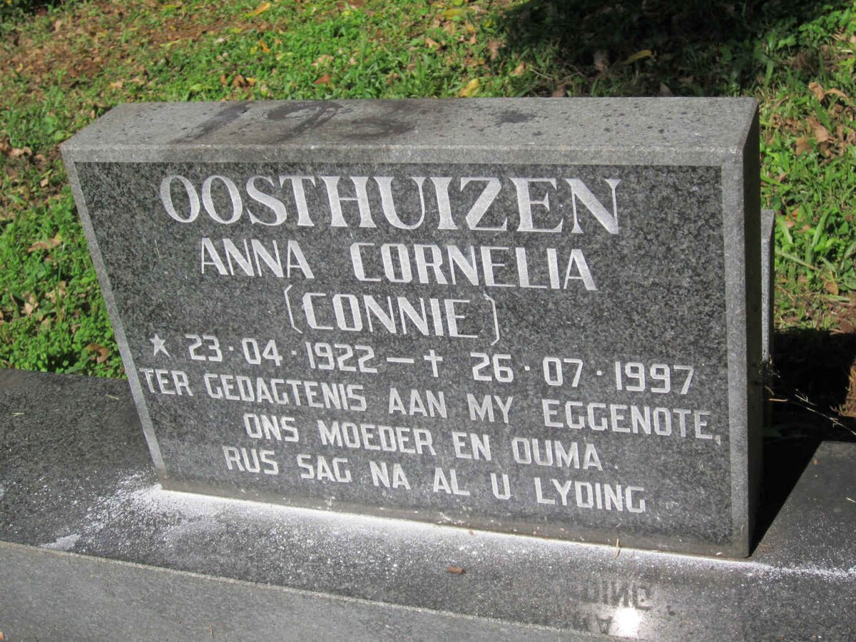 OOSTHUIZEN Anna Cornelia 1922-1997