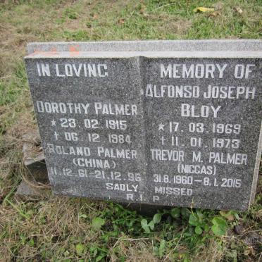 PALMER Dorothy 1915-1984 :: PALMER Trevor M. 1960-2015 :: PALMER Roland 1961-1996