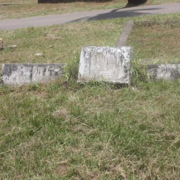 PAYNE Nellie 1902-1924 :: PAYNE George Robert -1934 :: PAYNE Alice Adelaide -1955 :: MURRAY Doris Maude -1957