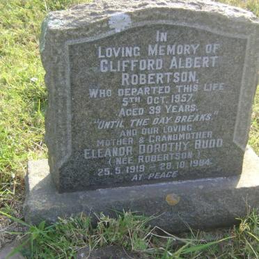 ROBERTSON Clifford Albert -1957 :: BUDD Eleanor Dorothy nee ROBERTSON 1919-1984