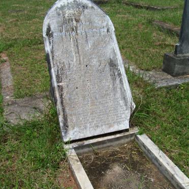 SAUNDERS Thomas William 1871-1931 &amp; Sophia 1833-1917