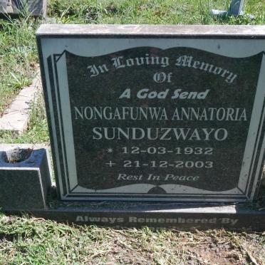 SUNDUZWAYO Nongafunwa Annatoria 1932-2003